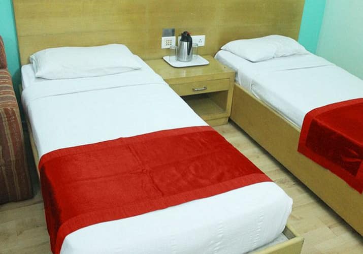 Deyor Red Star-  ESI Hospital Road, Bangalore 1